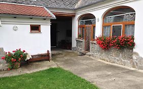 Petra Apartmanok