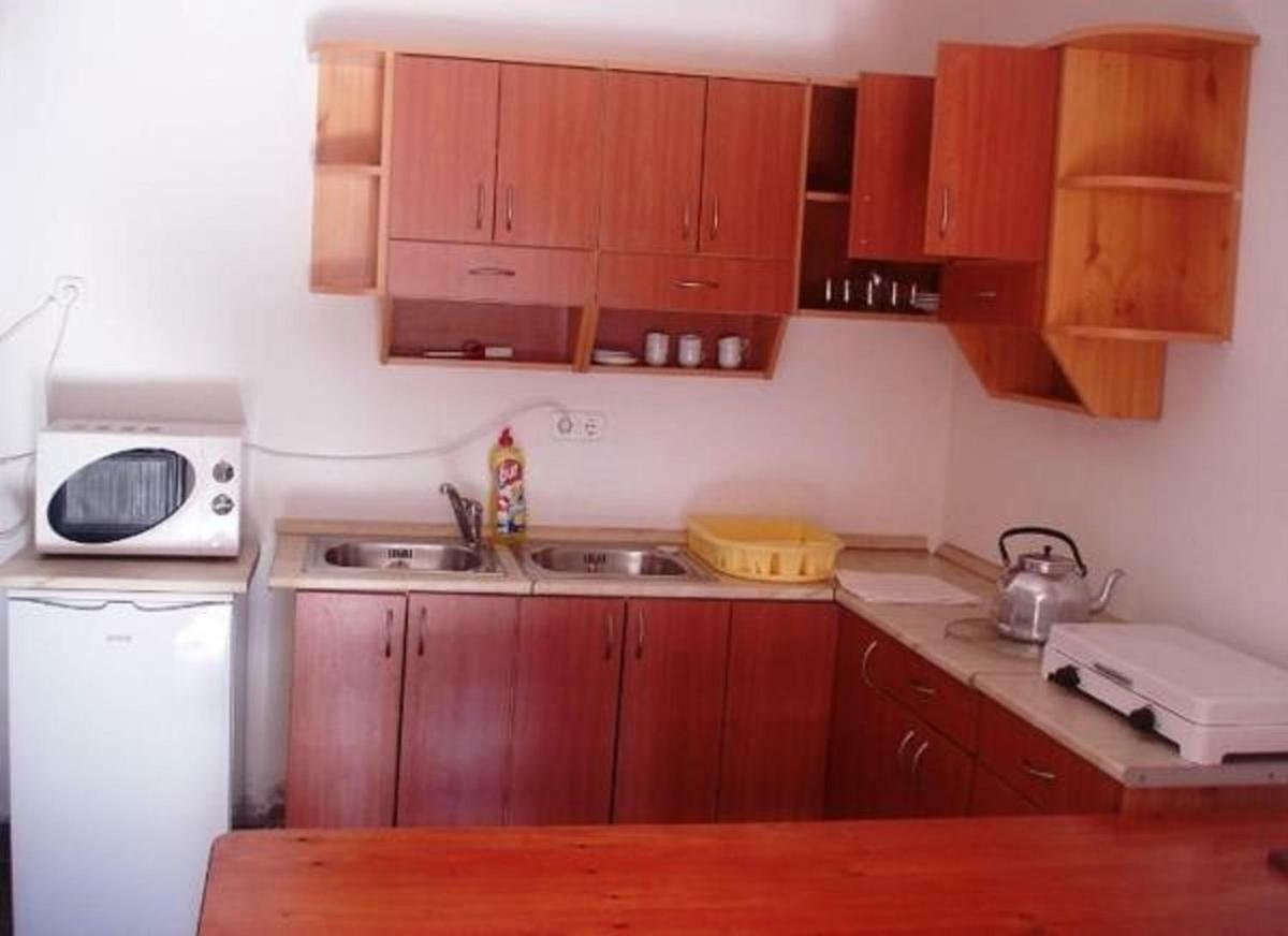 Petra Apartmanok Velem Exterior foto